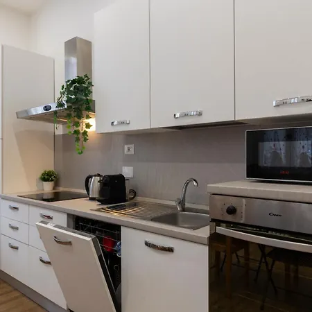 Apartment Macmahome Mailand