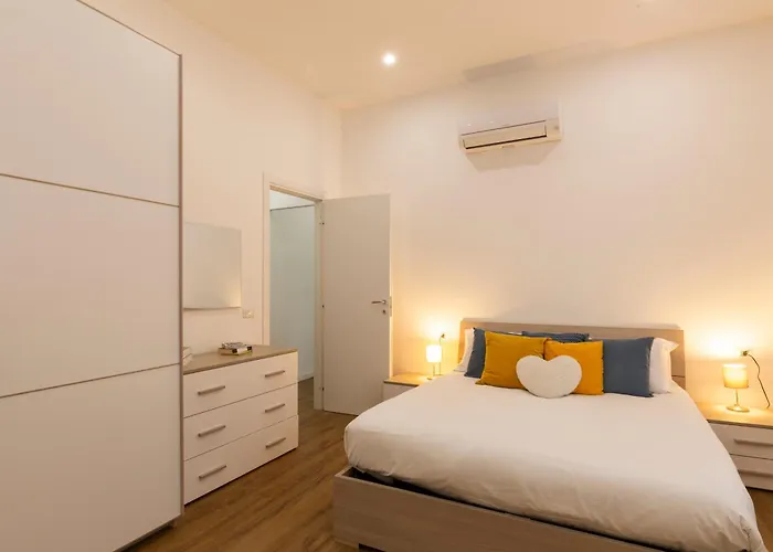 Macmahome Apartment